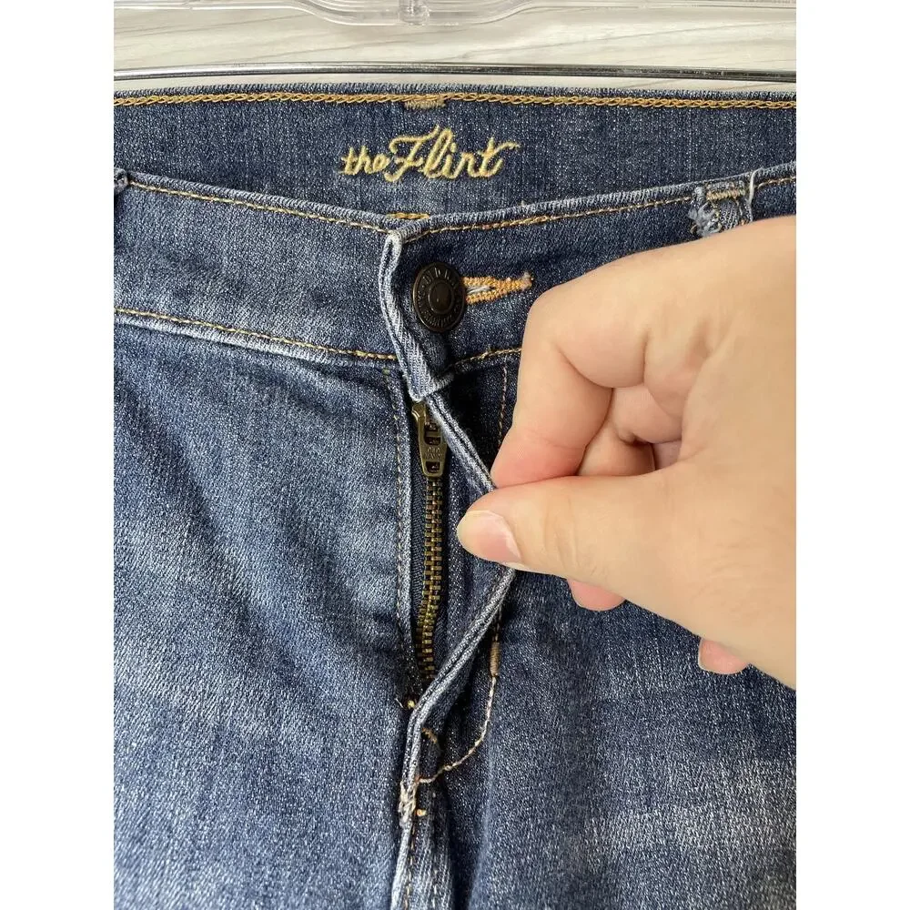 Old Navy‎ Jeans Womens 6 Blue The Flirt Mid Rise Stretch Denim Zip Fly Regular